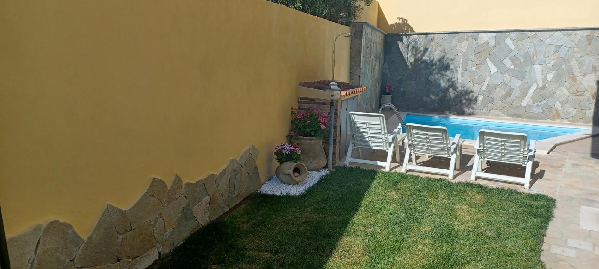 Exclusive Use Swimming Pool Available From June To September Cagliari Luaran gambar