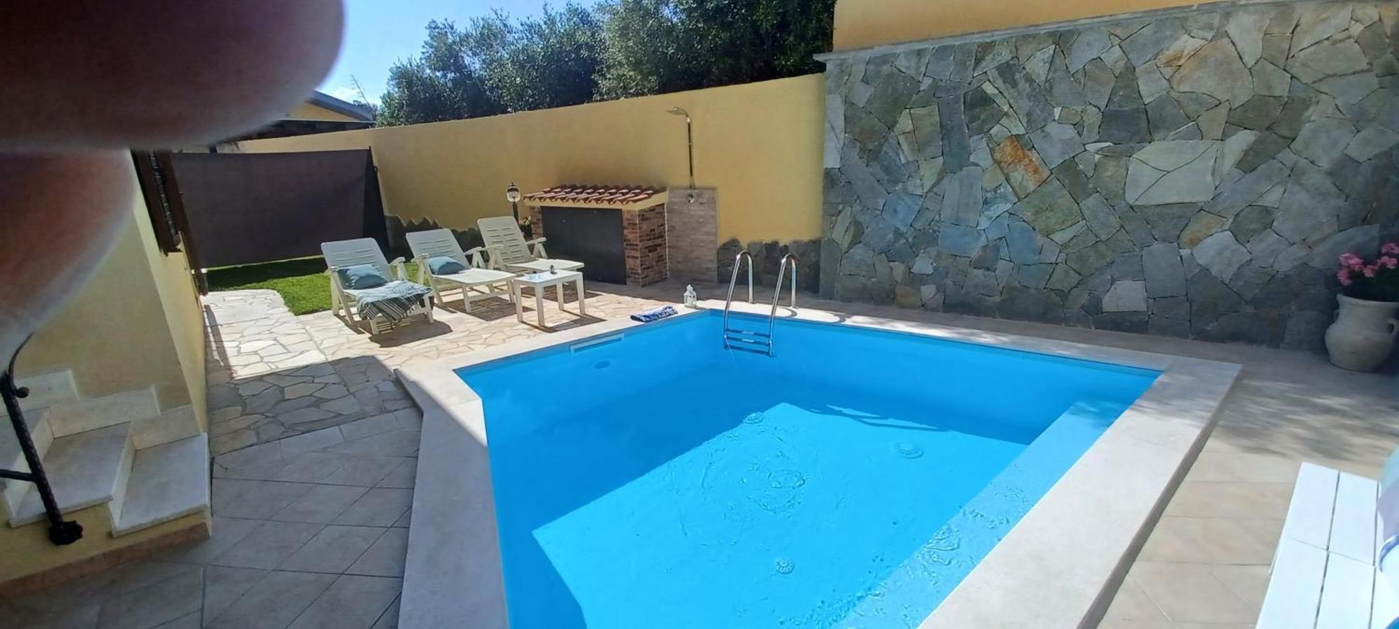 Exclusive Use Swimming Pool Available From June To September Cagliari Luaran gambar